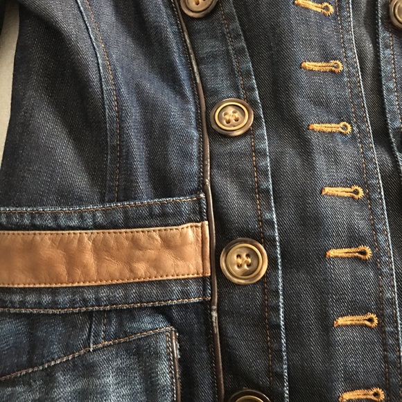 VINTAGE D&G Jean Jacket Size L - Picture 11 of 13